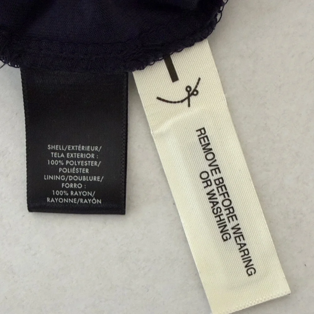 Ann Taylor Blouse Size Small - Picture 11 of 15